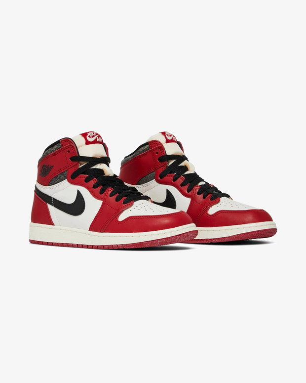 NIKE AIR JORDAN1 RETRO HIGH OG GS CHICAGO LOST AND FOUND