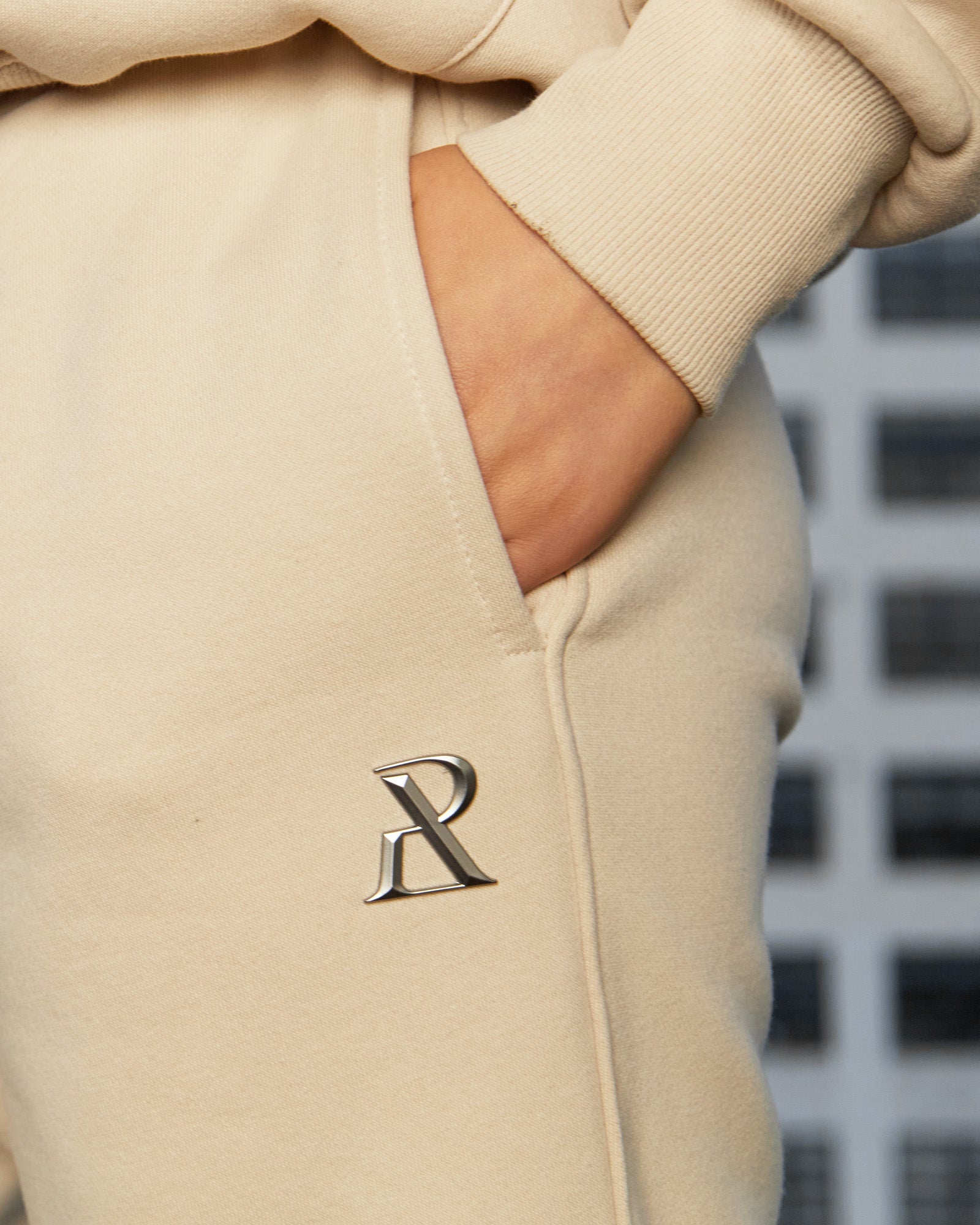 SSS REALISM RADIANT SWEATPANTS IVORY