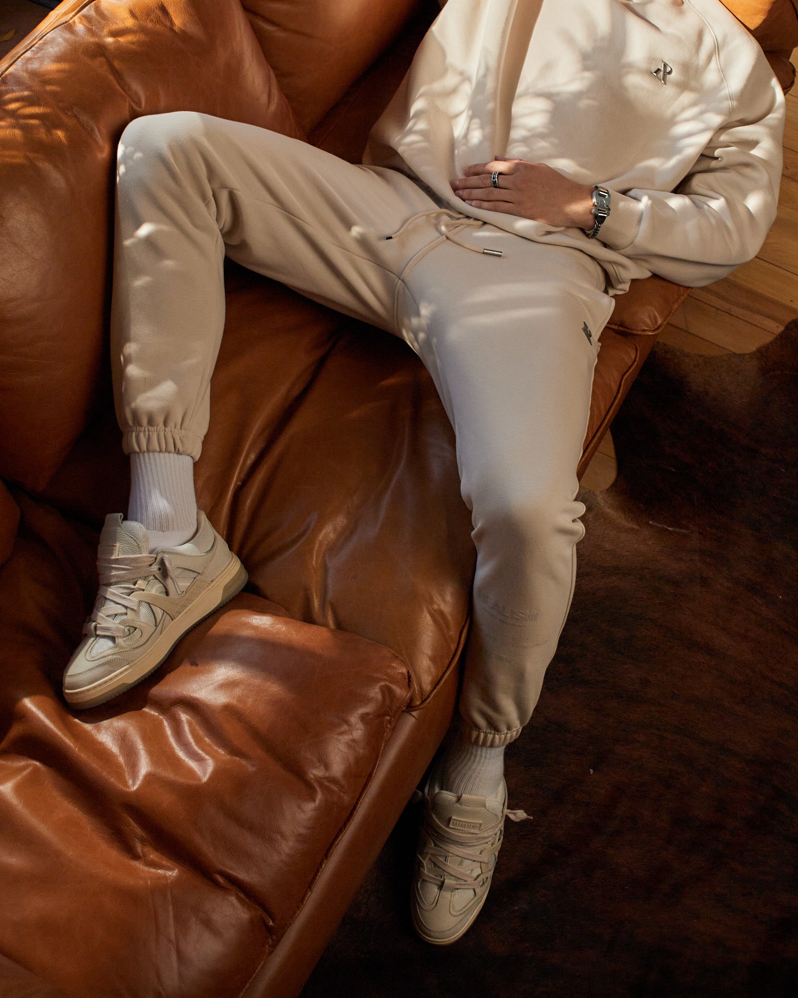 SSS REALISM RADIANT SWEATPANTS IVORY